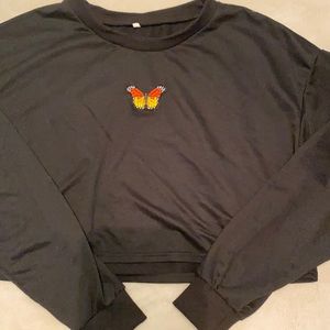 Cute cropped long tee